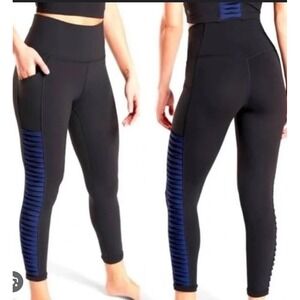 Athleta Salutation PowerVita 7/8 Black Blue Ruched Detail High Rise‎ Leggings MP